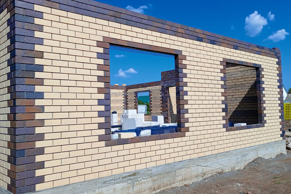 Белебеевский кирпич лицевой 1.4НФ имбирь гладкий Белебеевский кирпич лицевой 1.4НФ имбирь гладкий